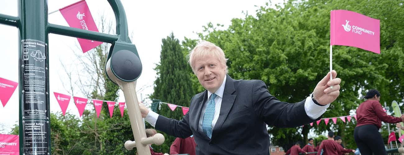 Boris Johnson uses Fresh Air Fitness Outdoor gym