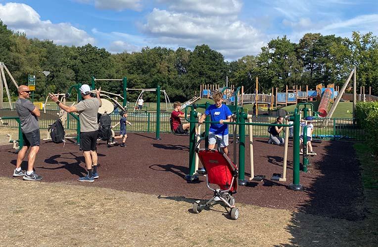  Finchampstead Parish Council Install 16 User Outdoor Gym 